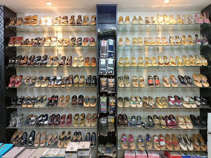 Metro shoe mart